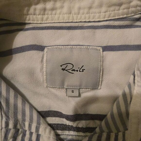 Rails Women's S Button Down Shirt Quincy Engineered Stripe Purple Work Wear - Picture 3 of 7